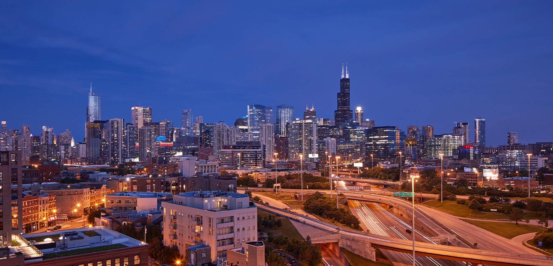 Marvel at the breathtaking Chicago skyline views from our rooftop.